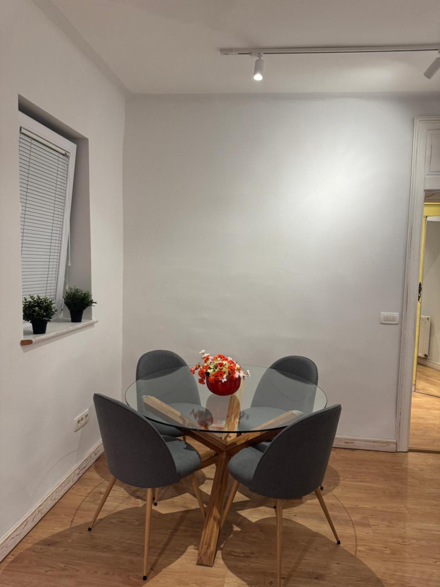 Tekija Central Stay Apartment SJJ Esterno foto
